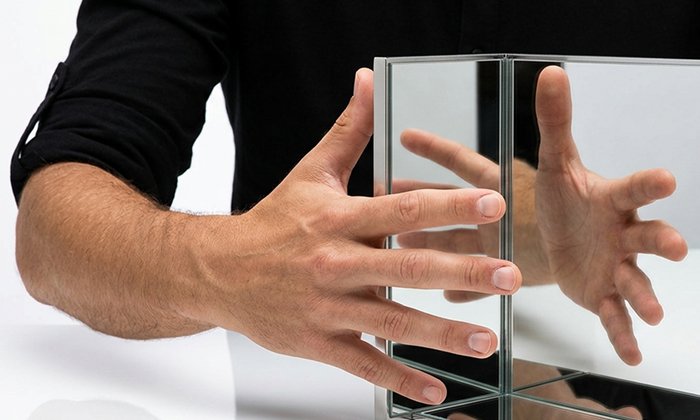 Синдром фантомной боли: эксперимент с зеркалом